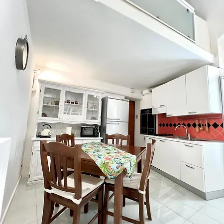 Torrione Apartment Giovinazzo Exterior photo